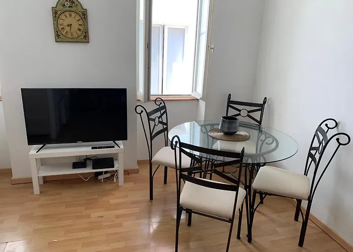 Centre, Pres Avenue De Verdun, Cosy 2 Pieces , Salon , Separe, Rue Tres Calme A 10 Minutes A Pied De La Grande 아파트 *