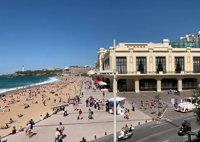 Centre, Pres Avenue De Verdun, Cosy 2 Pieces , Salon , Separe, Rue Tres Calme A 10 Minutes A Pied De La Grande 비아히쯔