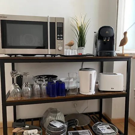 Centre, Pres Avenue De Verdun, Cosy 2 Pieces , Salon , Separe, Rue Tres Calme A 10 Minutes A Pied De La Grande Apartment Biarritz