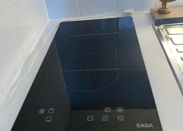 Apartment Centre, Pres Avenue De Verdun, Cosy 2 Pieces , Salon , Separe, Rue Tres Calme A 10 Minutes A Pied De La Grande *